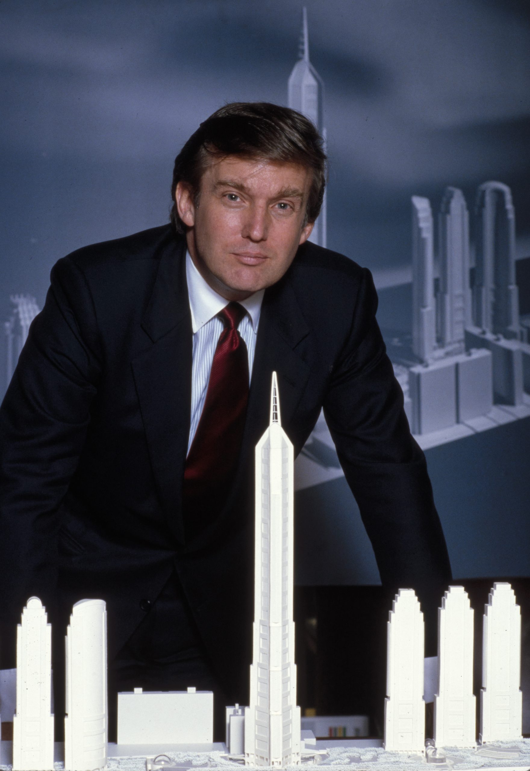 Donald_Trump_with_model_of_Television_City